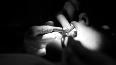 Sahte diş hekimi skandalı: Onlarca kişiye ‘tedavi’ uygulandı