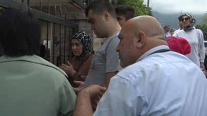 Kahraman şoför YKS'ye geç kalan öğrenciler için kapıları açtırdı