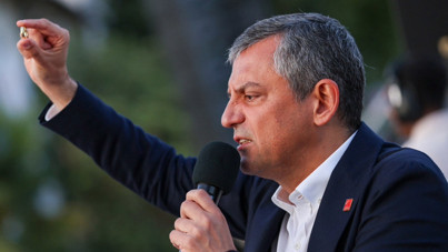 Özgür Özel elinde yüzükle anlattı: Selim İmamoğlu'na öyle bir iftira attılar ki...