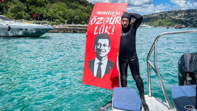 Belediye başkanından deniz altında İmamoğlu eylemi