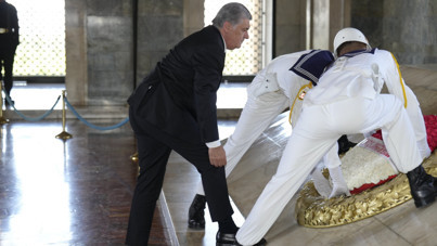 Beşiktaş Başkanı Serdal Adalı’dan Anıtkabir’e ziyaret