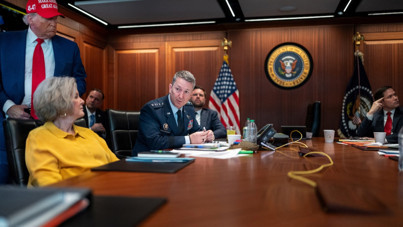 Beyaz Saray'da tansiyon yüksek: İstihbarat başkanını uzaklaştırdılar