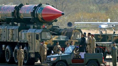 Pakistan'dan ABD'yi vurabilecek nükleer füze hamlesi