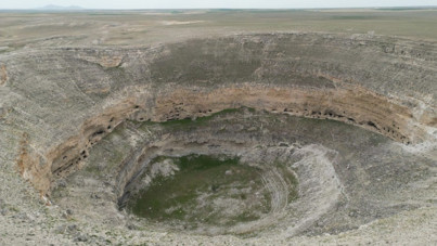 Doğa tutkunlarının ilgiyle ziyaret ettiği göl kurudu