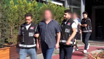 Vergi denetmenlerine polis baskını