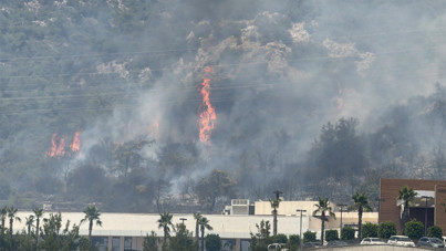 Bodrum'da yangın: Ekipler trafiğe takıldı