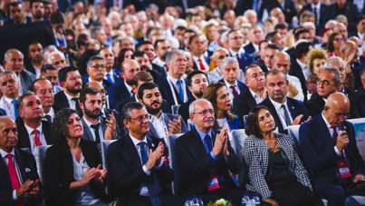 Milyonların gözü Ankara'daydı: CHP Kurultayı iptal edilmeyecek