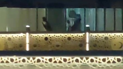 Otobüs duraklarının camlarını kıran çocuk tutuklandı