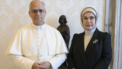 Emine Erdoğan, Vatikan'da Papa ile görüştü