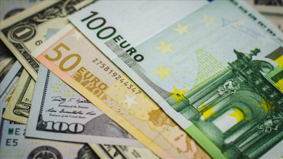 Euro 47 lirayı aştı, dolar 40 liraya yaklaşıyor