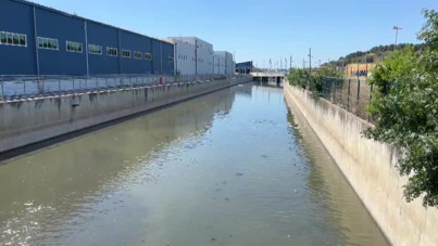 Küçükçekmece'de dere kokusu mahalleliyi isyan ettirdi