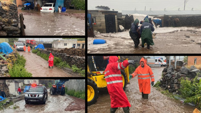 Kars'ta sağanak ve dolu etkili oldu! Ev ahırları su bastı hayvanlar öldü