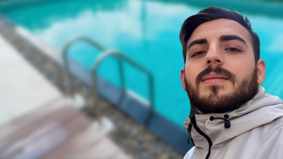 İki hafta önce nişanlanmıştı! Havuza ölüm atlayışı