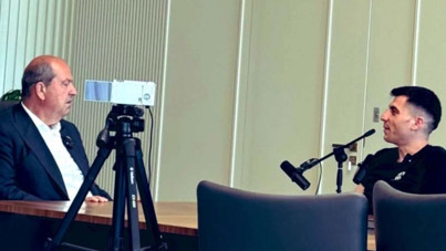 Rum siyasetçi eleştirileri umursamadı, Ersin Tatar röportajını yayınladı