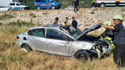 Polis tayin yolunda kaza yaptı: 3 ölü, 3 yaralı