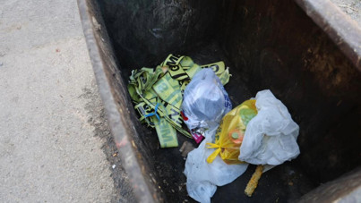 Evde doğum yaptı, bebeği çöp konteynerine attı