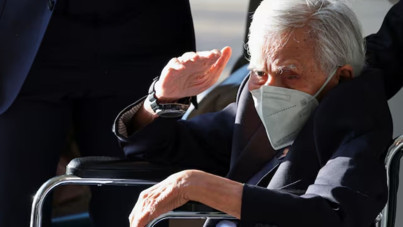 Ölü bakanın gizli servetinin peşinde: Yolsuzlukla mücadele mi, intikam mı?