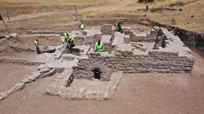Tarlasından 1700 yıllık Roma hamamı çıktı
