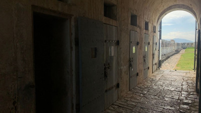 Yok böyle firar: Mahkum arkadaşının çantasına saklanıp kaçtı