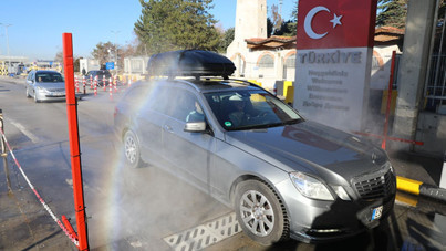 Sınır kapısındaki ücret, 3 aylığına kaldırıldı