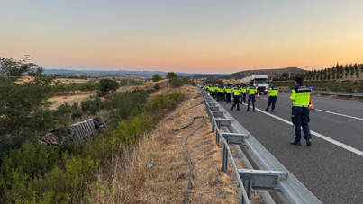 Yolcu otobüsü devrildi: Çok sayıda yaralı var