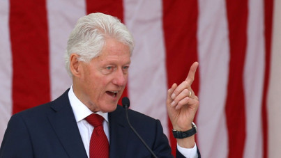 Epstein'in doğum gününü Clinton da kutlamış