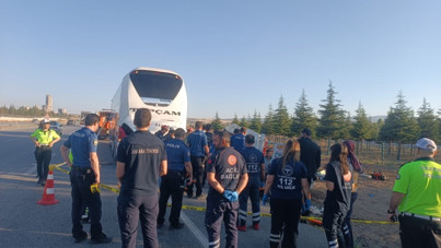 Kaza yerine gidenler de kaza yaptı: Ankara'da zincirleme faciada 2 ölü