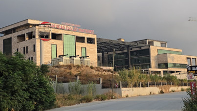 Dehşet: Tartıştığı eşini 7 yerinden bıçakladı