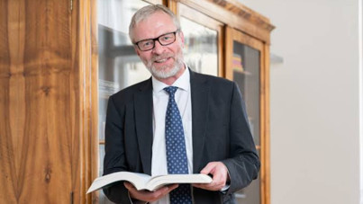 Elçinin gizli hayatı: Sadist cinsel içerikli blog yazarı çıktı