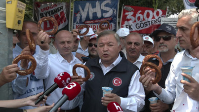 Memurlardan simit - ayran eylemi