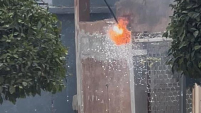 Elektrik teli havai fişek gibi patladı