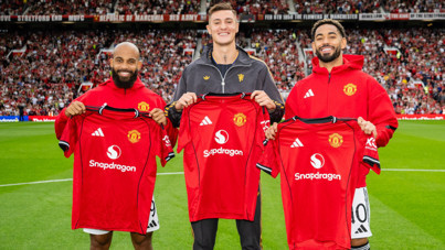 Manchester United'dan hücuma dev yatırım: 225 milyon euro gitti