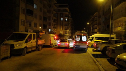 Yaşlı kadın evinde yarı çıplak halde ölü bulundu