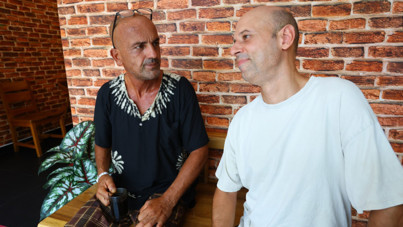 Teknesi battı, 40 saat yüzerek kurtuldu