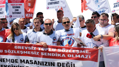 Memur zam teklifine sendikalardan tepki