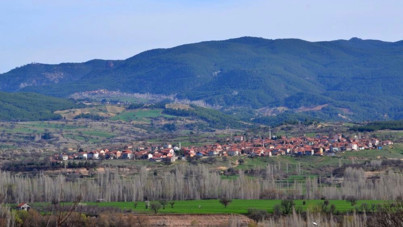 Sandık başına gittiler: 'Evet' diyenlerin sayısı 715