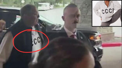 Lavrov Alaska'ya üzerinde 'SSCB' yazılı kazakla gitti