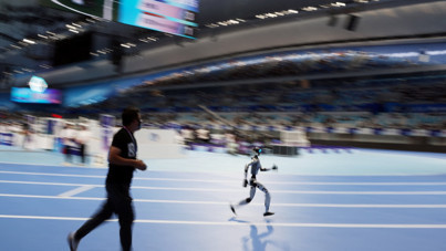 Robot Olimpiyat Oyunları başladı: Dikkat çeken performans