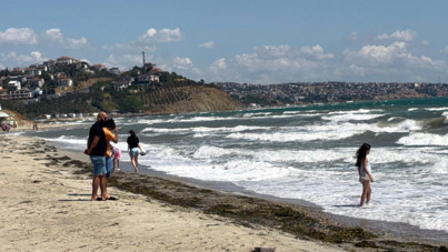 Tekirdağ’da fırtına alarmı: Denize girmek yasaklandı, uçuşlar iptal edildi