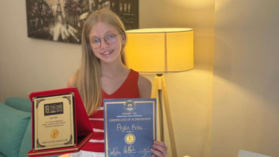 9 yaşındaki Aylin lise diploması aldı