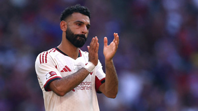 Premier Lig'de 'Yılın Futbolcusu' seçildi: Tarihe geçti