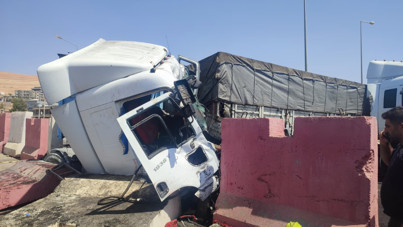 Acı tesadüf: Kardeşlerin kullandığı TIR'lar çarpıştı