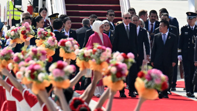 Erdoğan'a renkli karşılama