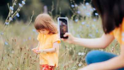 Çocuğunuzun fotoğrafını sosyal medyada paylaşıyorsanız dikkat: Geleceği kâbusa dönüşebilir