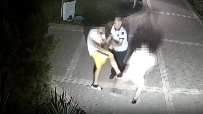 Oğluyla kavga eden çocuğu tekme tokat dövdü