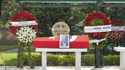 Bıçaklı saldırıda ölen Cumhuriyet Savcısı Kayhan son yolculuğuna uğurlandı