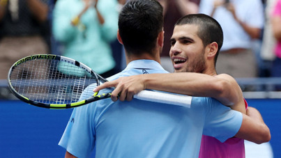 Alcaraz, Djokovic’i 3-0'la geçti: ABD Açık'ta finale çıktı