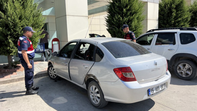 Durduramadığı aracın şoförünü vurdu