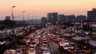 İstanbul’da trafik çilesi başladı