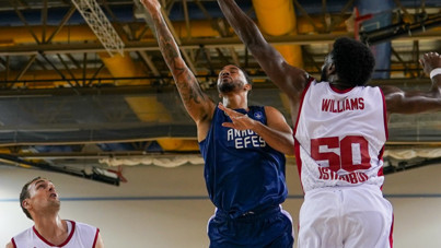 TOFAŞ ve Bahçeşehir Koleji, Gloria Kupası'na güçlü rakiplerini devirdi